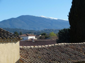 Gite du domaine Saint-Marc, entre Ventoux et dentelles de Montmirail